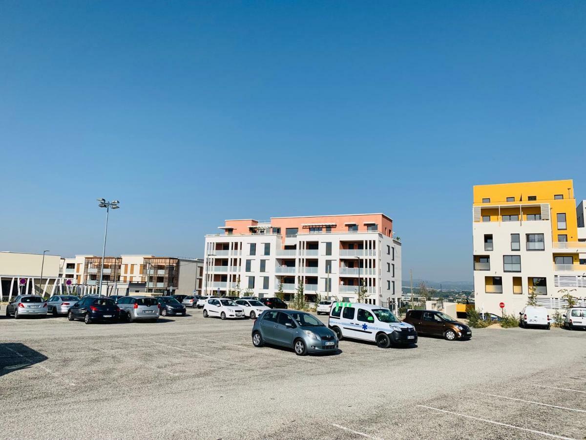 T2 Recent 45M2, Parking Inclus, Clim Apartman Aix-en-Provence Kültér fotó